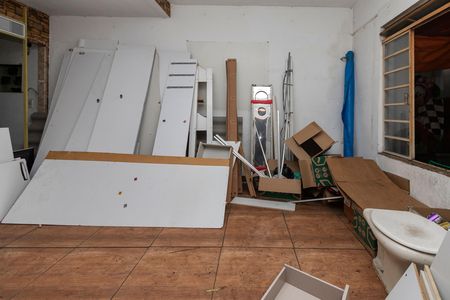 Casa à venda com 300m², 6 quartos e 3 vagas Casa à venda com 300m², 6 quartos e 3 vagasSala Casa 2