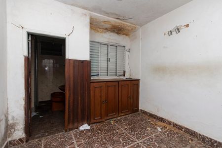 Casa à venda com 300m², 6 quartos e 3 vagas Casa à venda com 300m², 6 quartos e 3 vagasSuíte