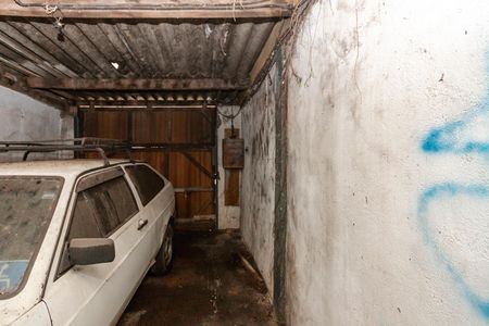Casa à venda com 300m², 6 quartos e 3 vagas Casa à venda com 300m², 6 quartos e 3 vagasGaragem