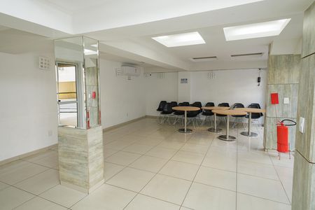 Apartamento para alugar com 75m², 2 quartos e 1 vagaÁrea comum - Salão de festas