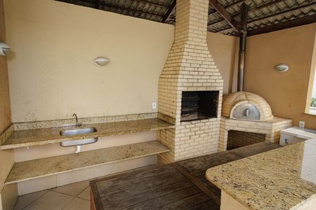 Apartamento para alugar com 75m², 2 quartos e 1 vagaÁrea comum - Churrasqueira