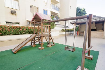 Apartamento para alugar com 75m², 2 quartos e 1 vagaÁrea comum - Playground