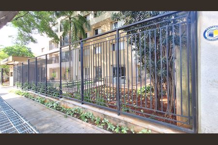 Apartamento para alugar com 54m², 2 quartos e 1 vagaFachada