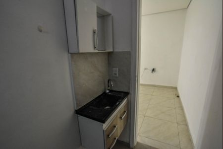 Casa para alugar com 50m², 2 quartos e 1 vaga Casa para alugar com 50m², 2 quartos e 1 vagaBanheiro