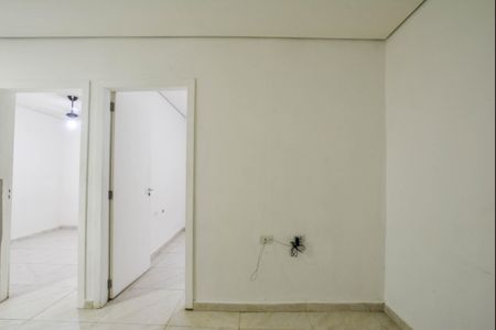 Sala de casa para alugar com 2 quartos, 50m² em Vila Sacadura Cabral, Santo André