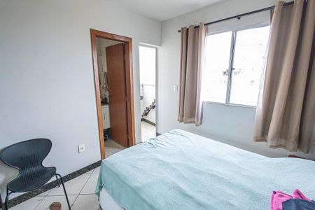 Apartamento à venda com 67m², 2 quartos e 1 vaga Apartamento à venda com 67m², 2 quartos e 1 vagaquarto 1 / suite e varanda