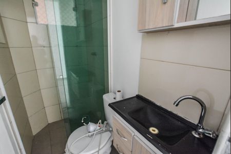 Banheiro da Suíte de casa para alugar com 1 quarto, 40m² em Vila Sacadura Cabral, Santo André