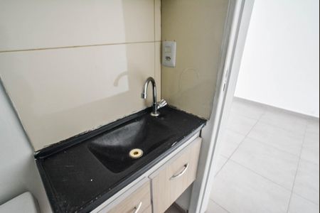 Banheiro da Suíte de casa para alugar com 1 quarto, 40m² em Vila Sacadura Cabral, Santo André