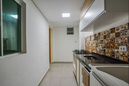 Cozinha de casa para alugar com 1 quarto, 40m² em Vila Sacadura Cabral, Santo André