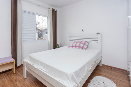 Casa à venda com 180m², 4 quartos e 2 vagasQuarto 1