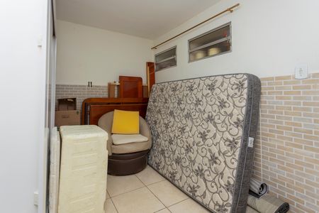 Casa à venda com 180m², 4 quartos e 2 vagasQuarto Suíte