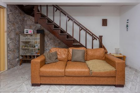 Casa à venda com 180m², 4 quartos e 2 vagasSala