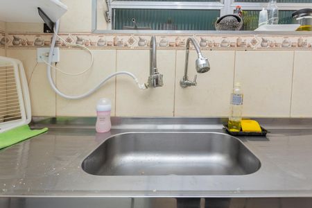 Casa à venda com 180m², 4 quartos e 2 vagasCozinha
