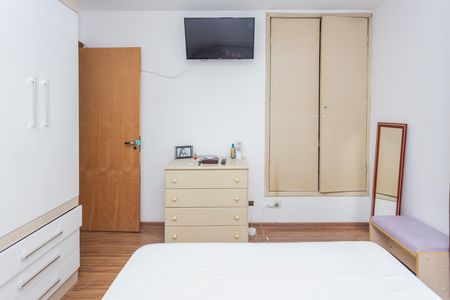 Casa à venda com 180m², 4 quartos e 2 vagasQuarto 1