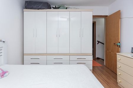 Casa à venda com 180m², 4 quartos e 2 vagasQuarto 1