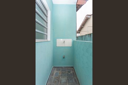 Casa à venda com 180m², 4 quartos e 2 vagasÁrea de serviço - Edícula