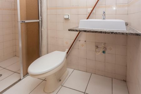 Casa à venda com 180m², 4 quartos e 2 vagasBanheiro - Edícula