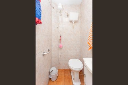 Casa à venda com 180m², 4 quartos e 2 vagasBanheiro da Suíte