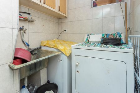 Casa à venda com 180m², 4 quartos e 2 vagasÁrea de Serviço