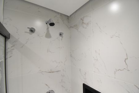 Studio para alugar com 34m², 1 quarto e sem vagaBanheiro do Studio