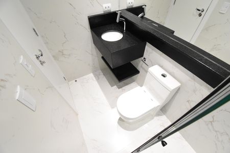 Studio para alugar com 34m², 1 quarto e sem vagaBanheiro do Studio