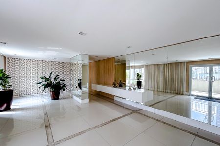 Apartamento à venda com 102m², 3 quartos e 2 vagasHall social