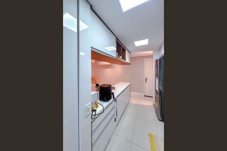 Apartamento à venda com 102m², 3 quartos e 2 vagasCozinha