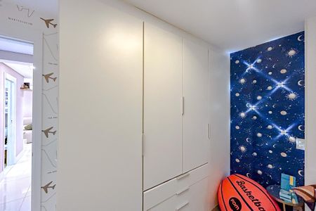 Apartamento à venda com 102m², 3 quartos e 2 vagasQuarto 1