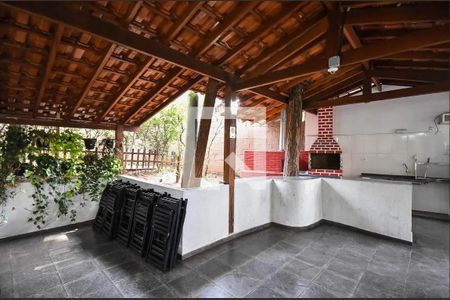 Apartamento para alugar com 53m², 2 quartos e 1 vaga Apartamento para alugar com 53m², 2 quartos e 1 vagaChurrasqueira