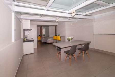 Apartamento à venda com 58m², 1 quarto e 1 vaga Apartamento à venda com 58m², 1 quarto e 1 vagaSala