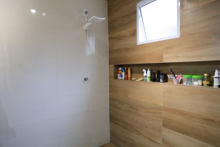 Casa à venda com 400m², 3 quartos e 4 vagas Casa à venda com 400m², 3 quartos e 4 vagasBanheiro da Suíte