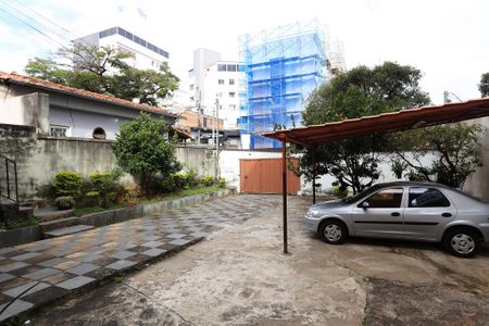 Casa à venda com 400m², 3 quartos e 4 vagas Casa à venda com 400m², 3 quartos e 4 vagasÁrea externa