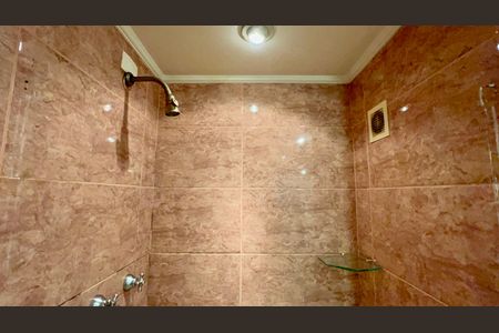 Apartamento à venda com 107m², 3 quartos e 1 vaga Apartamento à venda com 107m², 3 quartos e 1 vagaBanheiro