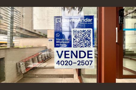 Apartamento à venda com 107m², 3 quartos e 1 vaga Apartamento à venda com 107m², 3 quartos e 1 vagaPlaca