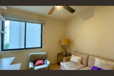 Apartamento à venda com 107m², 3 quartos e 1 vaga Apartamento à venda com 107m², 3 quartos e 1 vagaQuarto 2