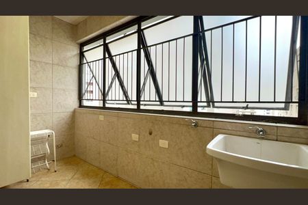 Apartamento à venda com 107m², 3 quartos e 1 vaga Apartamento à venda com 107m², 3 quartos e 1 vagaÁrea de Serviço