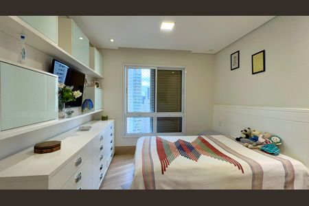 Apartamento à venda com 150m², 3 quartos e 2 vagas Apartamento à venda com 150m², 3 quartos e 2 vagasQuarto 2