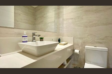 Apartamento à venda com 150m², 3 quartos e 2 vagas Apartamento à venda com 150m², 3 quartos e 2 vagasLavabo