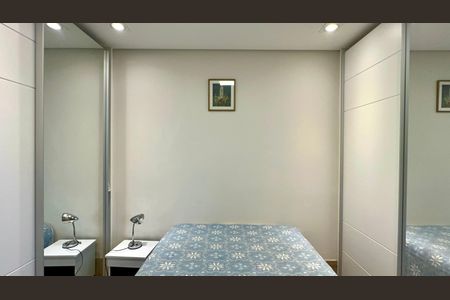 Apartamento à venda com 150m², 3 quartos e 2 vagas Apartamento à venda com 150m², 3 quartos e 2 vagasQuarto 1