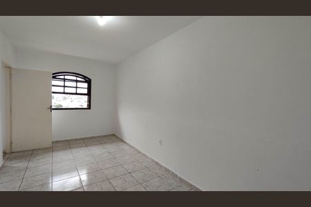 Casa para alugar com 130m², 3 quartos e 1 vaga Casa para alugar com 130m², 3 quartos e 1 vagaQuarto 2