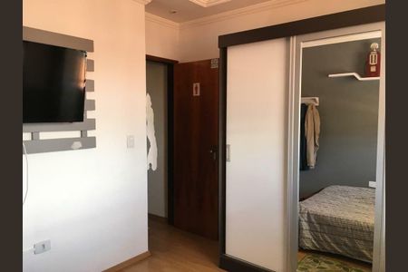 Casa à venda com 141m², 3 quartos e 5 vagas