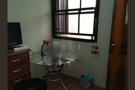 Casa à venda com 141m², 3 quartos e 5 vagas