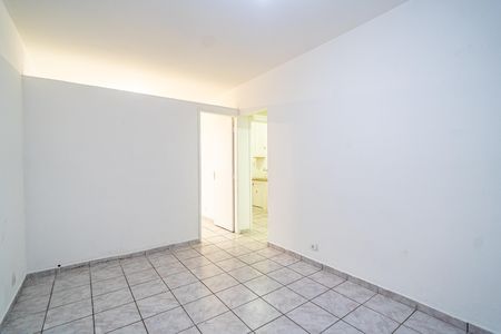 Apartamento à venda com 38m², 1 quarto e sem vaga Apartamento à venda com 38m², 1 quarto e sem vagaSala