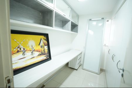 Apartamento para alugar com 3 quartos, 123m² em Setor Marista, Goiânia