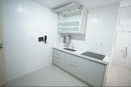 Apartamento para alugar com 123m², 3 quartos e 1 vaga