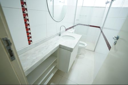 Apartamento para alugar com 123m², 3 quartos e 1 vaga