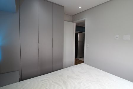 Quarto 1 de apartamento para alugar com 2 quartos, 40m² em Vila Butantã, São Paulo