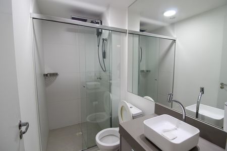 Apartamento para alugar com 40m², 2 quartos e 1 vaga Apartamento para alugar com 40m², 2 quartos e 1 vagaBanheiro