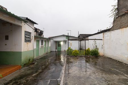 Casa para alugar com 320m², 3 quartos e 2 vagas Casa para alugar com 320m², 3 quartos e 2 vagasQuintal