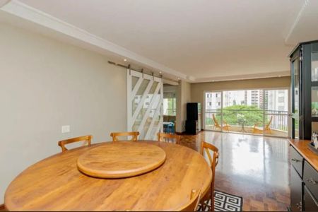 Apartamento à venda com 158m², 3 quartos e 2 vagas Apartamento à venda com 158m², 3 quartos e 2 vagasFoto 08